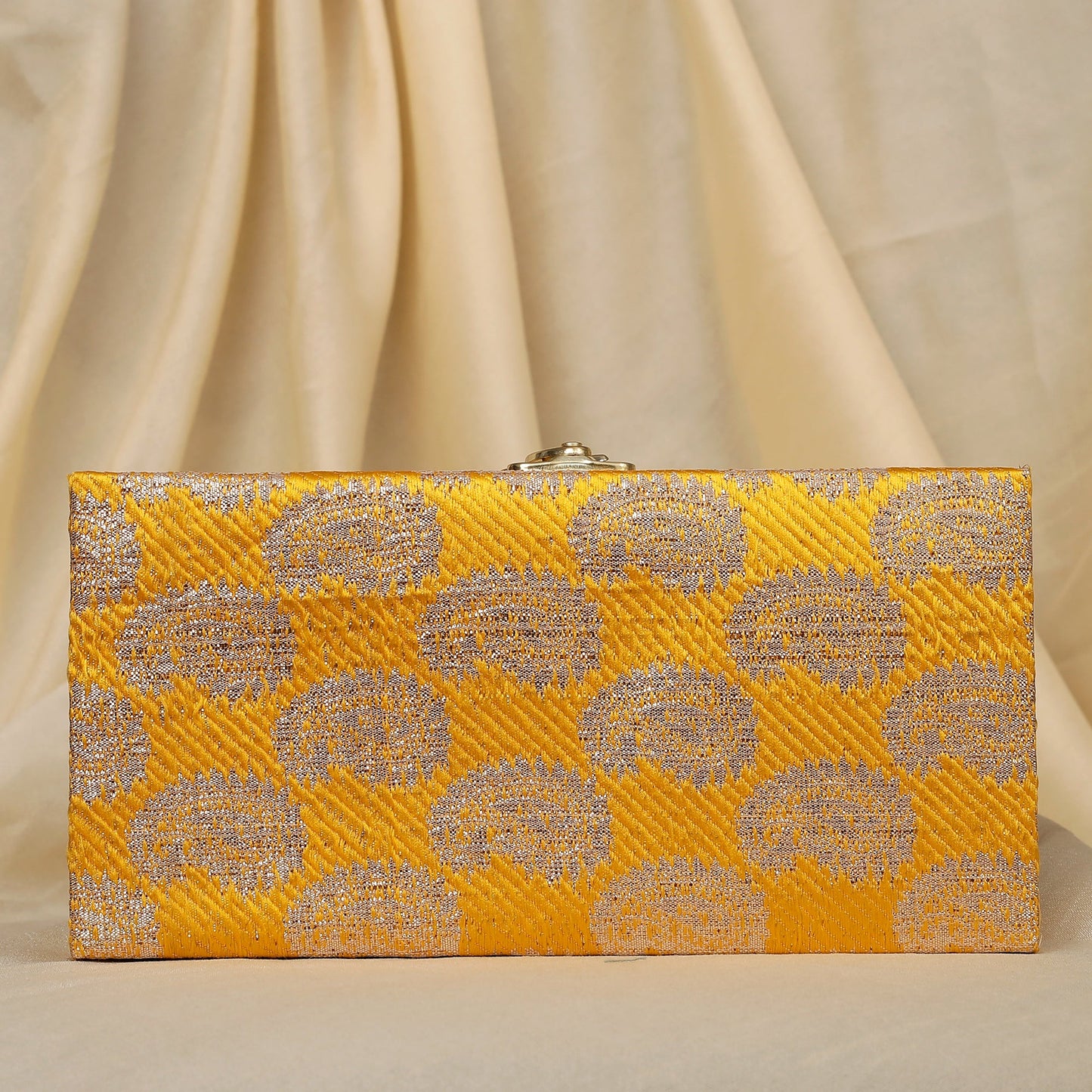 The Yellow Nayab Cash Box