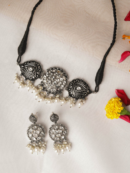 The Cranberry Ornated Stud Necklace Set in White