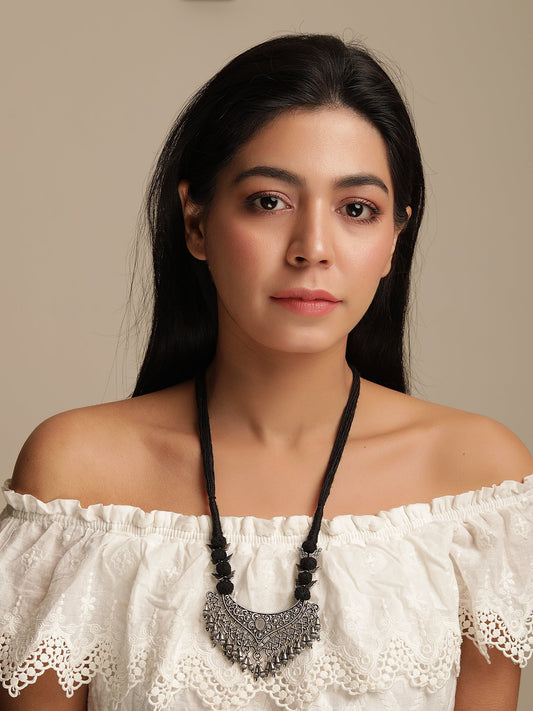 The Hawksbill Brass Necklace