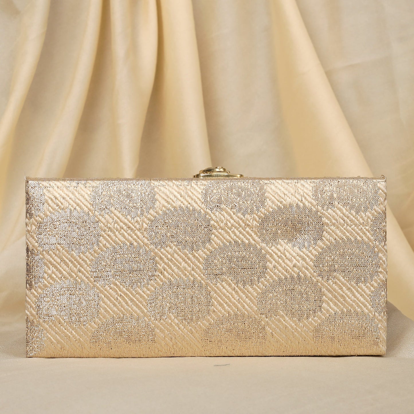 The Cream Nayab Cash Box