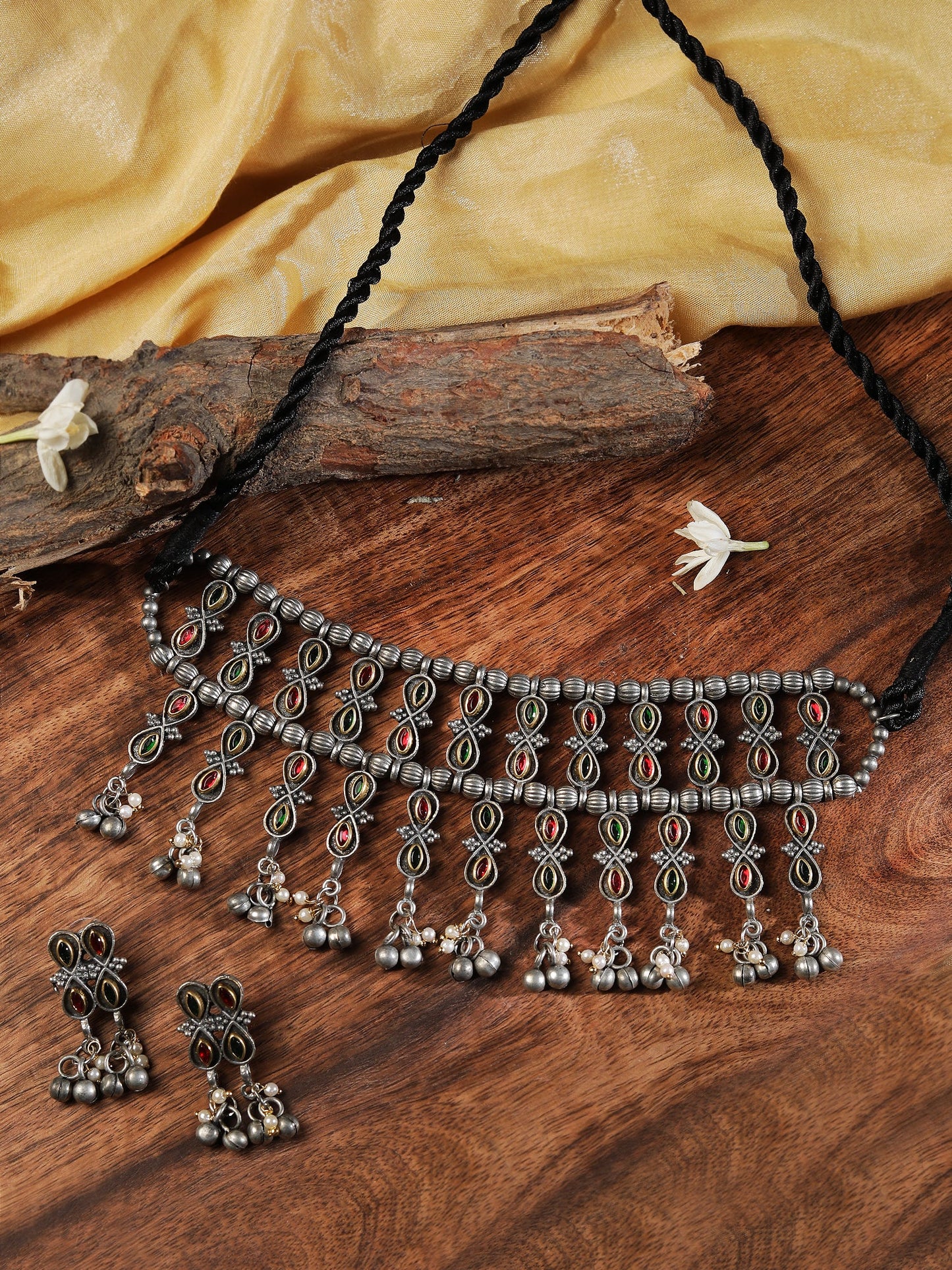 The Argus Naina Choker Set