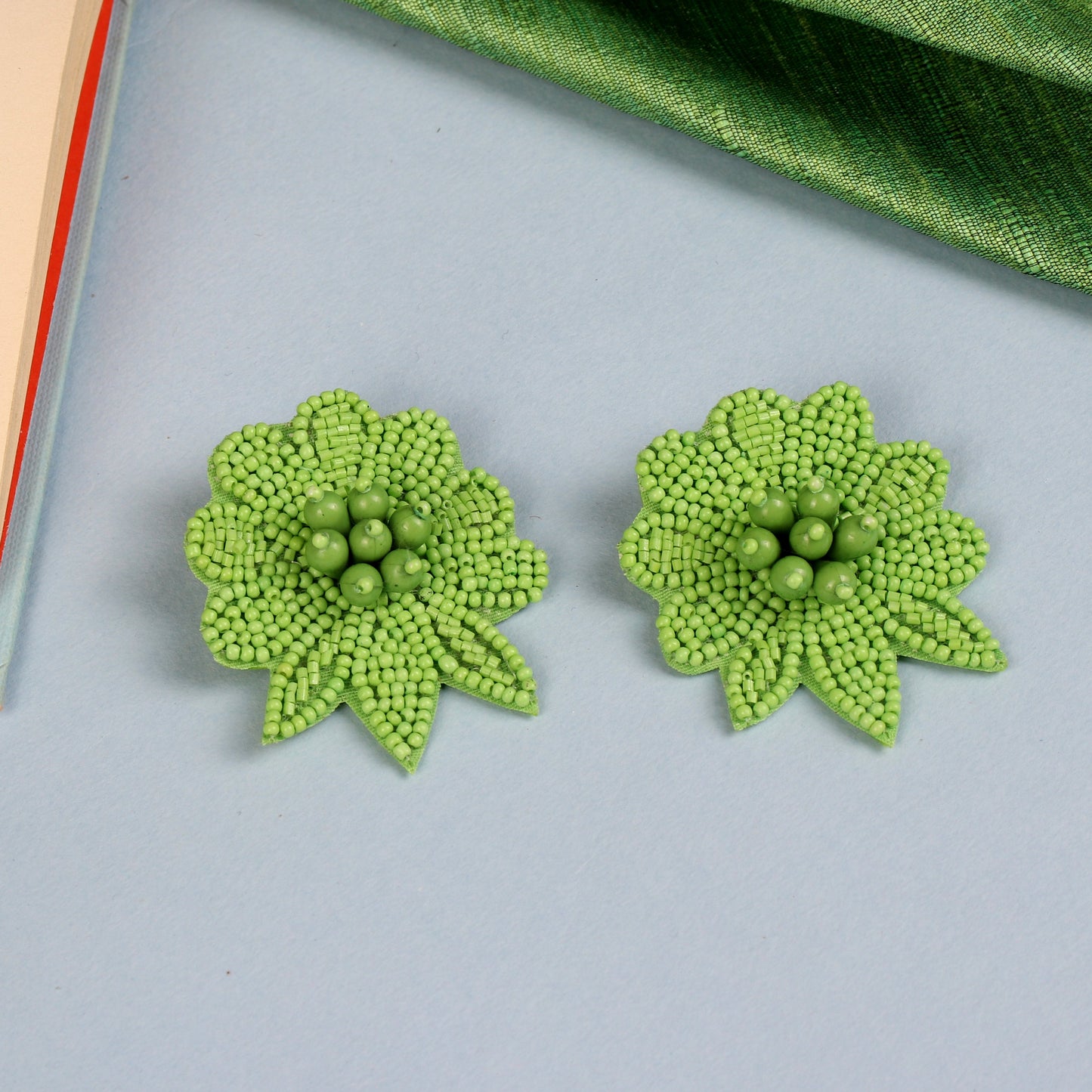 The Locust Necklace Set in Green - Cippele