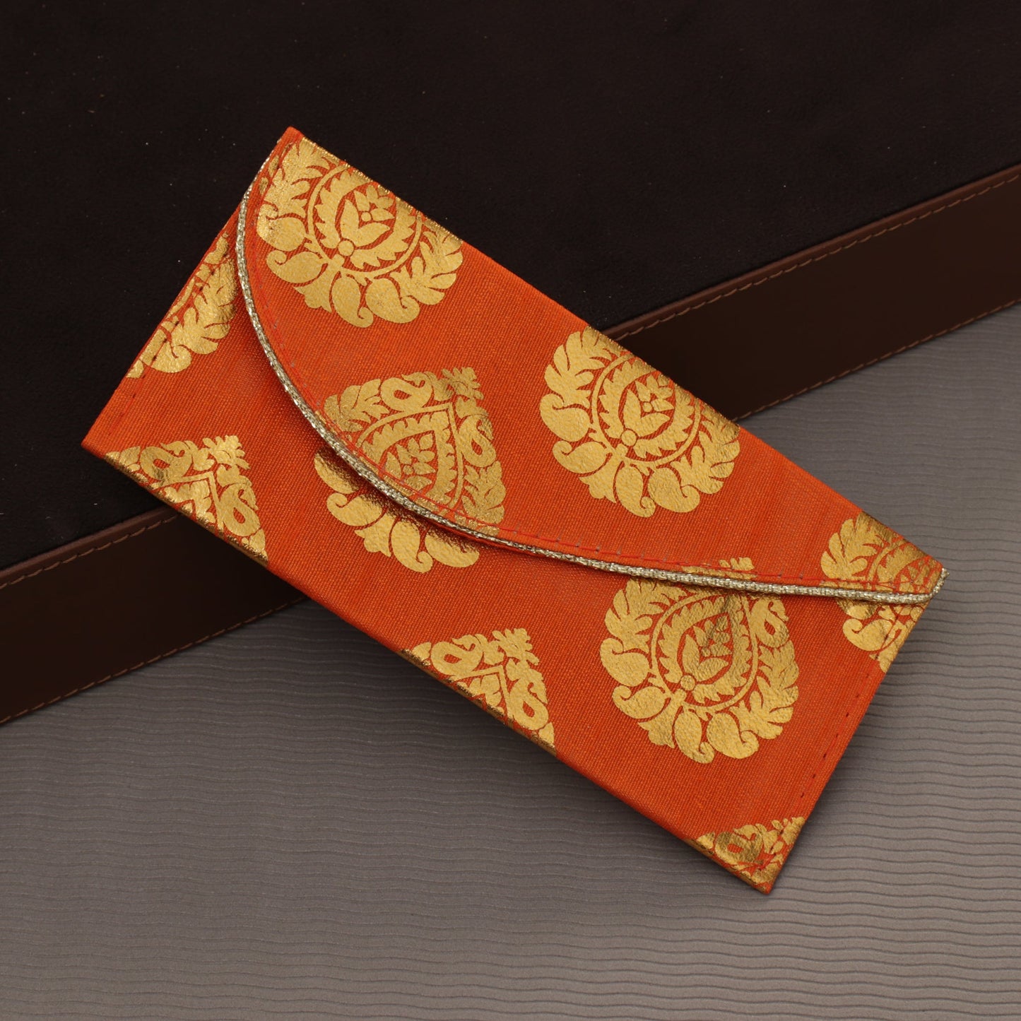 The Auspicious Leafy Sagan Lifafa (Set of 4)